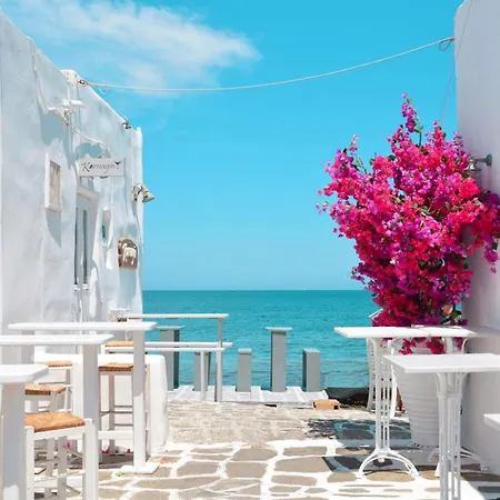 Villa Splendid Santorini With Sea View And Hot Tub *