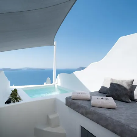 Splendid Santorini With Sea View And Hot Tub Oia (Santorini)
